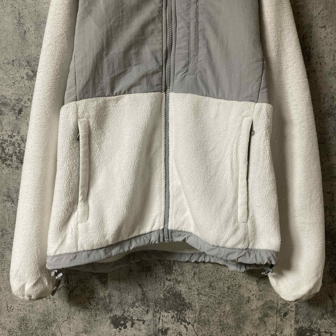 THE NORTH FACE(ザノースフェイス)のザノースフェイス  デナリジャケット　フリース　グレーホワイト　レディース　M レディースのジャケット/アウター(その他)の商品写真