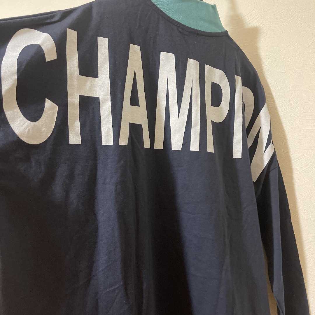 Champion(チャンピオン)の新品M  CHAMPION   チャンピオン　バックプリントロングＴシャツ レディースのトップス(Tシャツ(長袖/七分))の商品写真