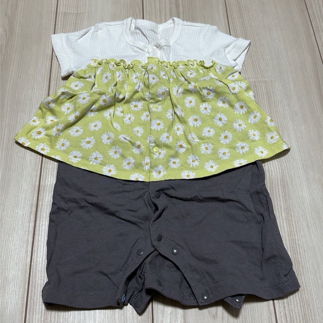 GU(ジーユー)のGU カバーオール キッズ/ベビー/マタニティのベビー服(~85cm)(カバーオール)の商品写真