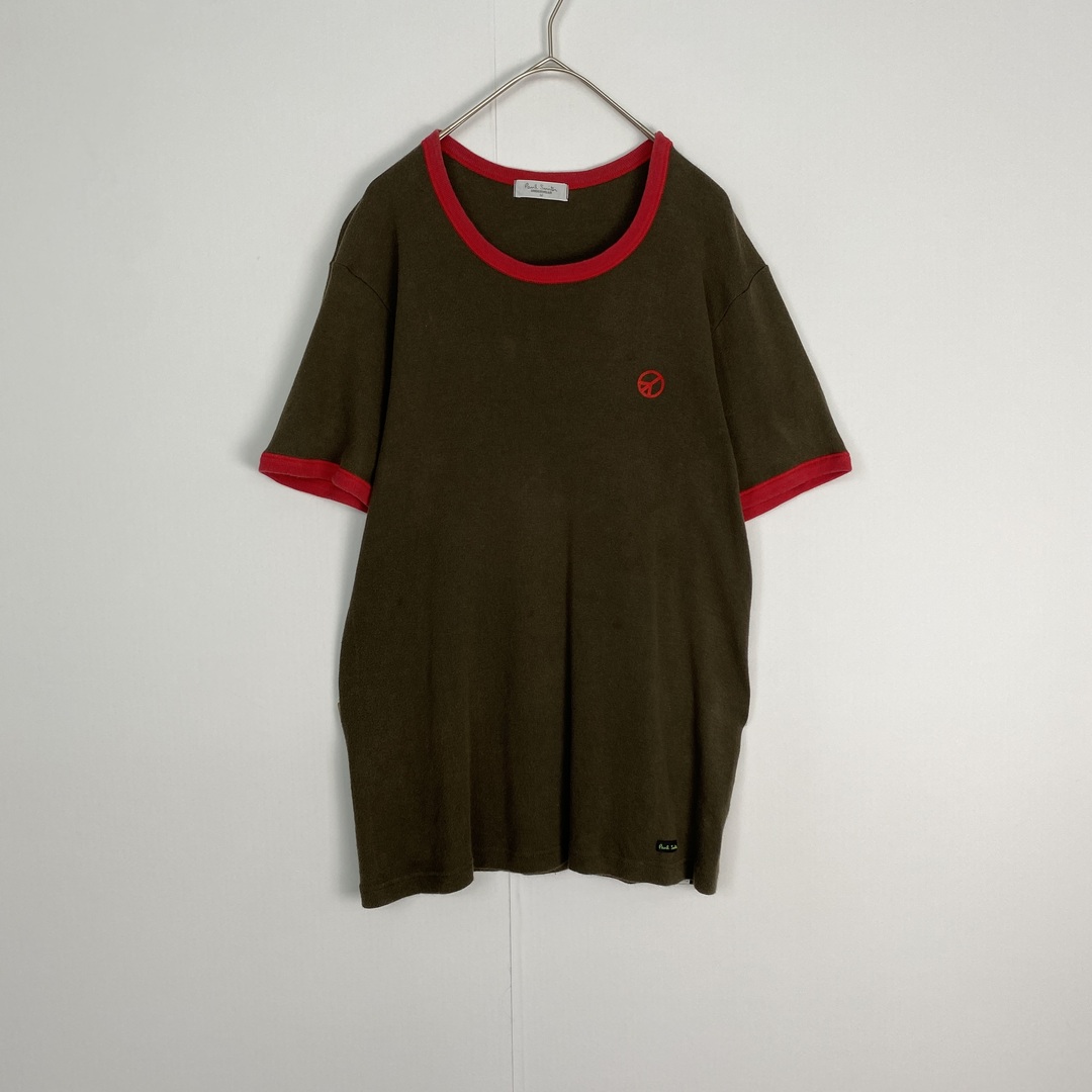 Paul Smith(ポールスミス)の【ポールスミス　リンガーＴシャツ　ワンポイントロゴ　シンプル　カーキ　赤　古着】 メンズのトップス(Tシャツ/カットソー(半袖/袖なし))の商品写真