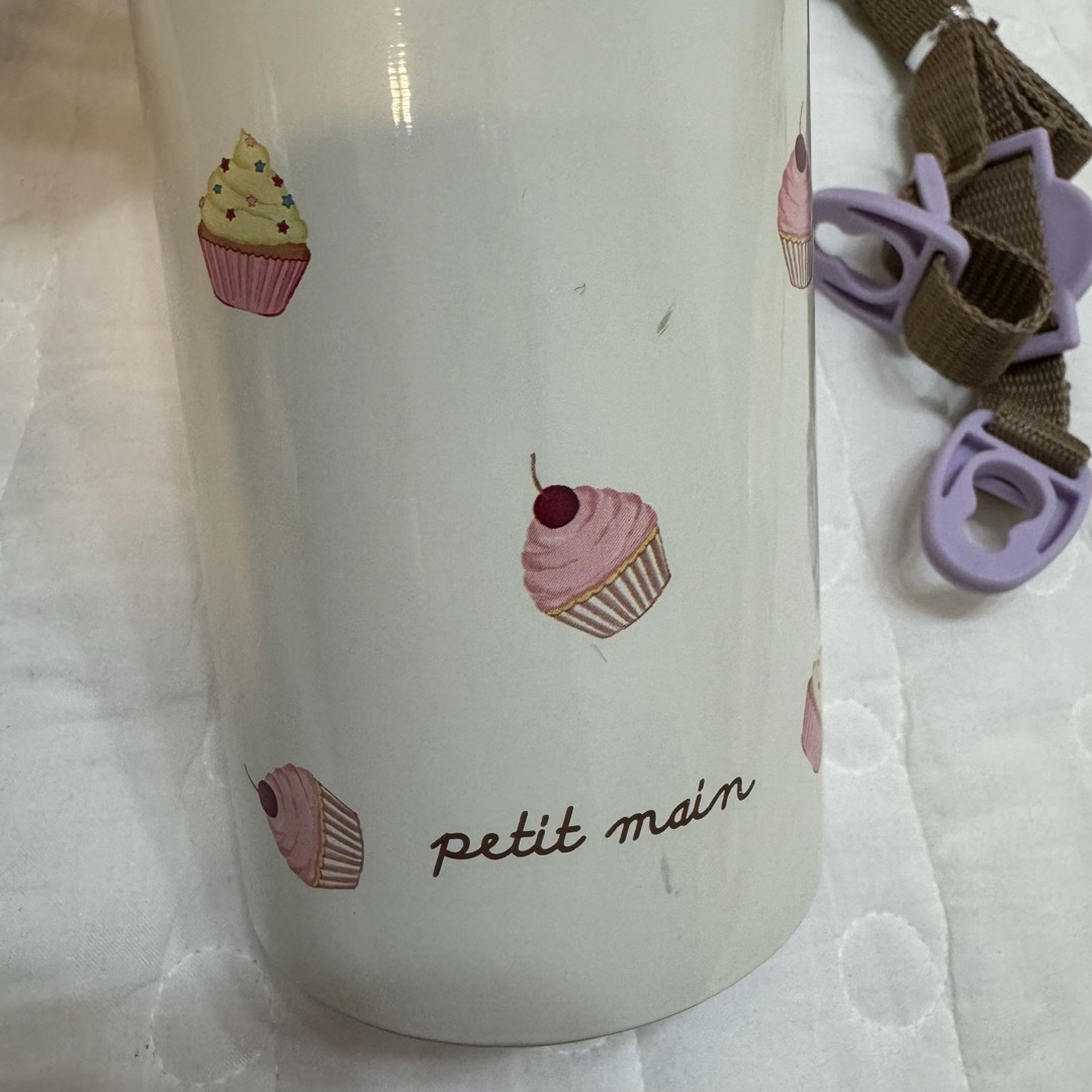 petit main(プティマイン)の【美品】petitmain ＊ コップ付ステンレスボトル 430ml キッズ/ベビー/マタニティの授乳/お食事用品(水筒)の商品写真