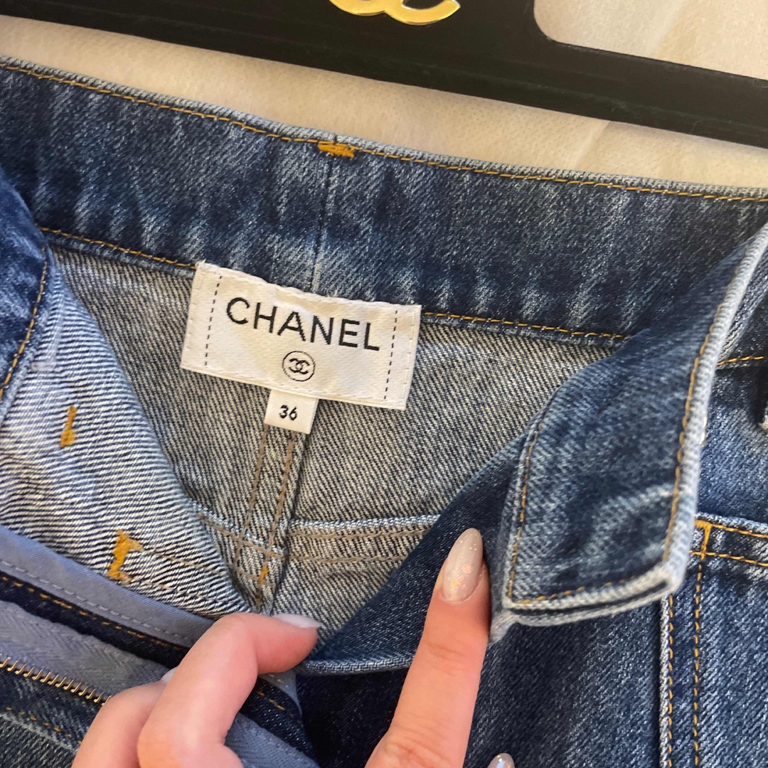 CHANEL(シャネル)のシャネル ショートパンツ レディースのパンツ(ショートパンツ)の商品写真