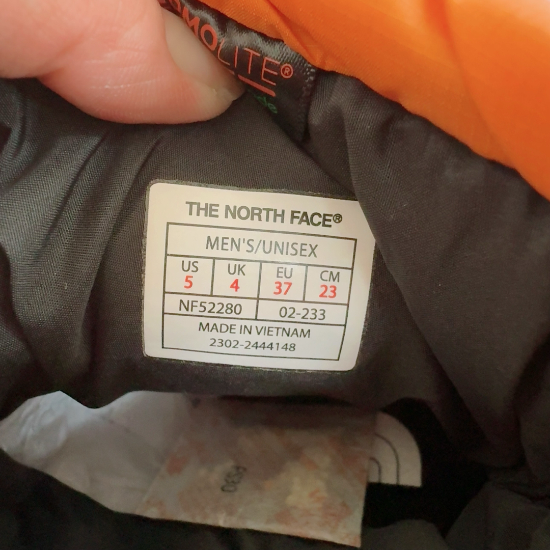 THE NORTH FACE(ザノースフェイス)のTHE NORTH FACE ザ・ノース・フェイス NUPTSE BOOTIE  レディースの靴/シューズ(ブーツ)の商品写真