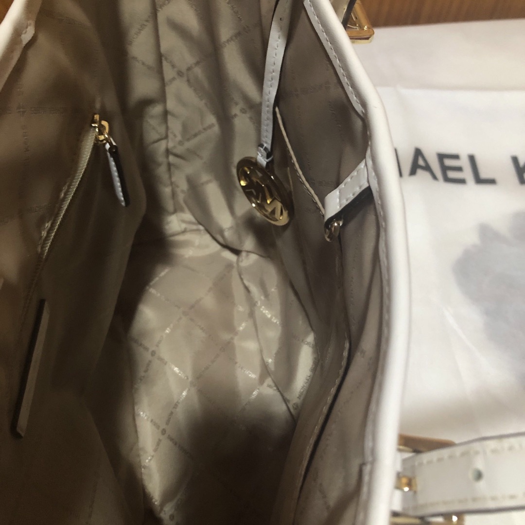 Michael Kors(マイケルコース)のマイケルコーストートバック レディースのバッグ(トートバッグ)の商品写真