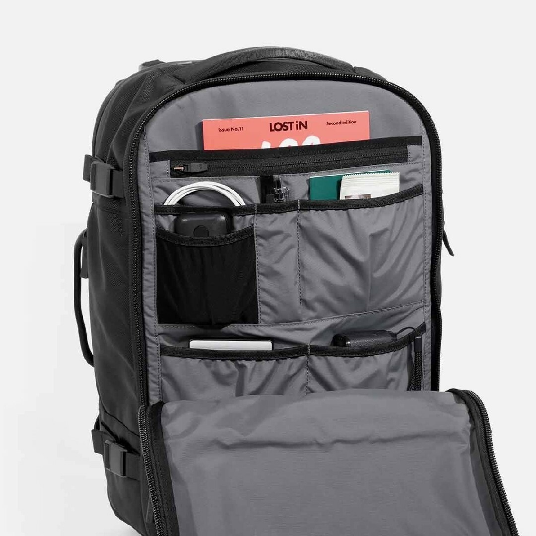 AER(エアー)のAer Travel Pack3 エアー トラベルパック3ブラック メンズのバッグ(バッグパック/リュック)の商品写真