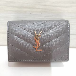 イヴサンローラン(Yves Saint Laurent)の正規品鑑定済　イブサンローラン　三つ折り　財布　YJ117(財布)