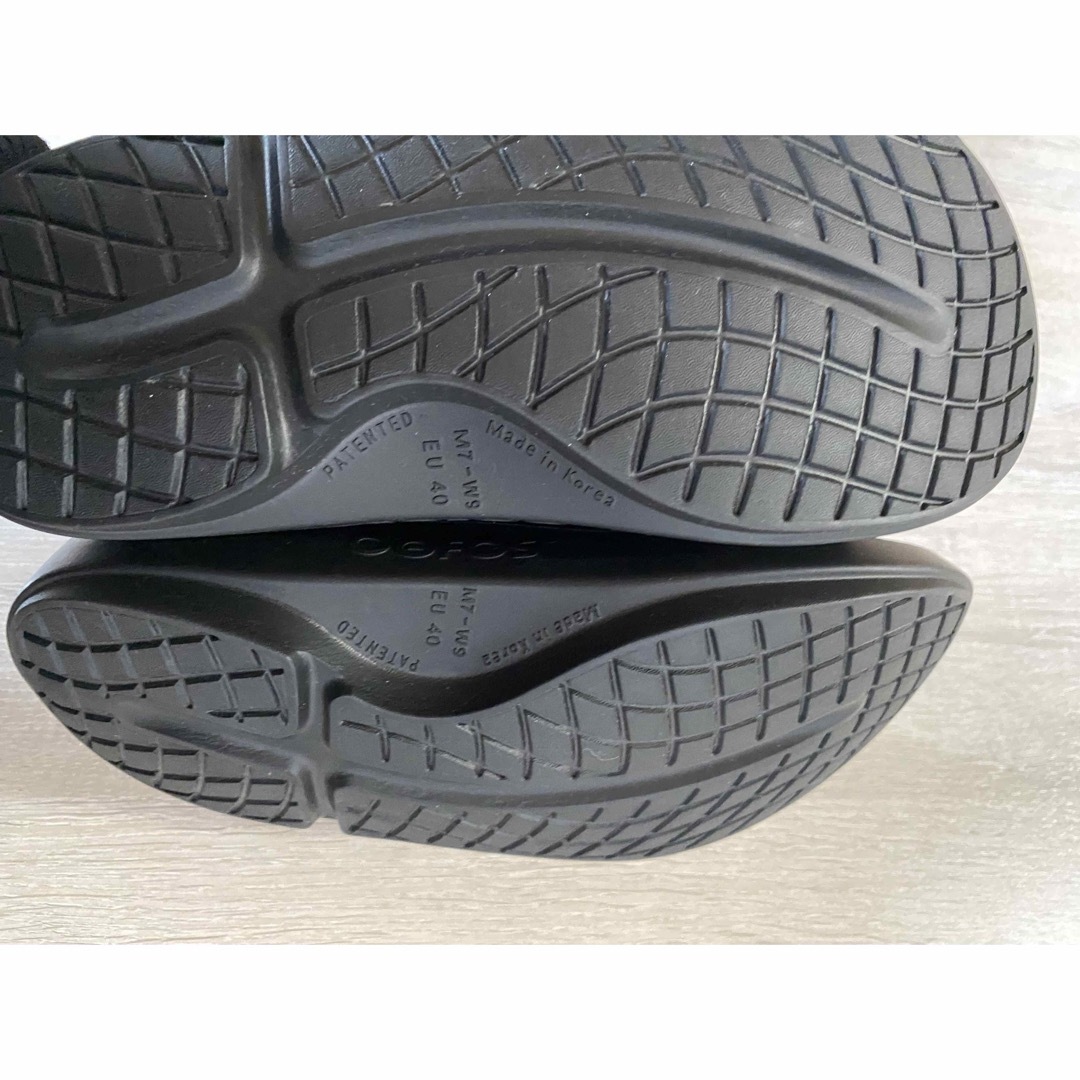 OOFOS - ▪️新品タグ 40サイズ BLACK ウーフォス OOFOSの通販 OOFOS - ▪️新品タグ 40サイズ BLACK ウーフォス OOFOSの通販