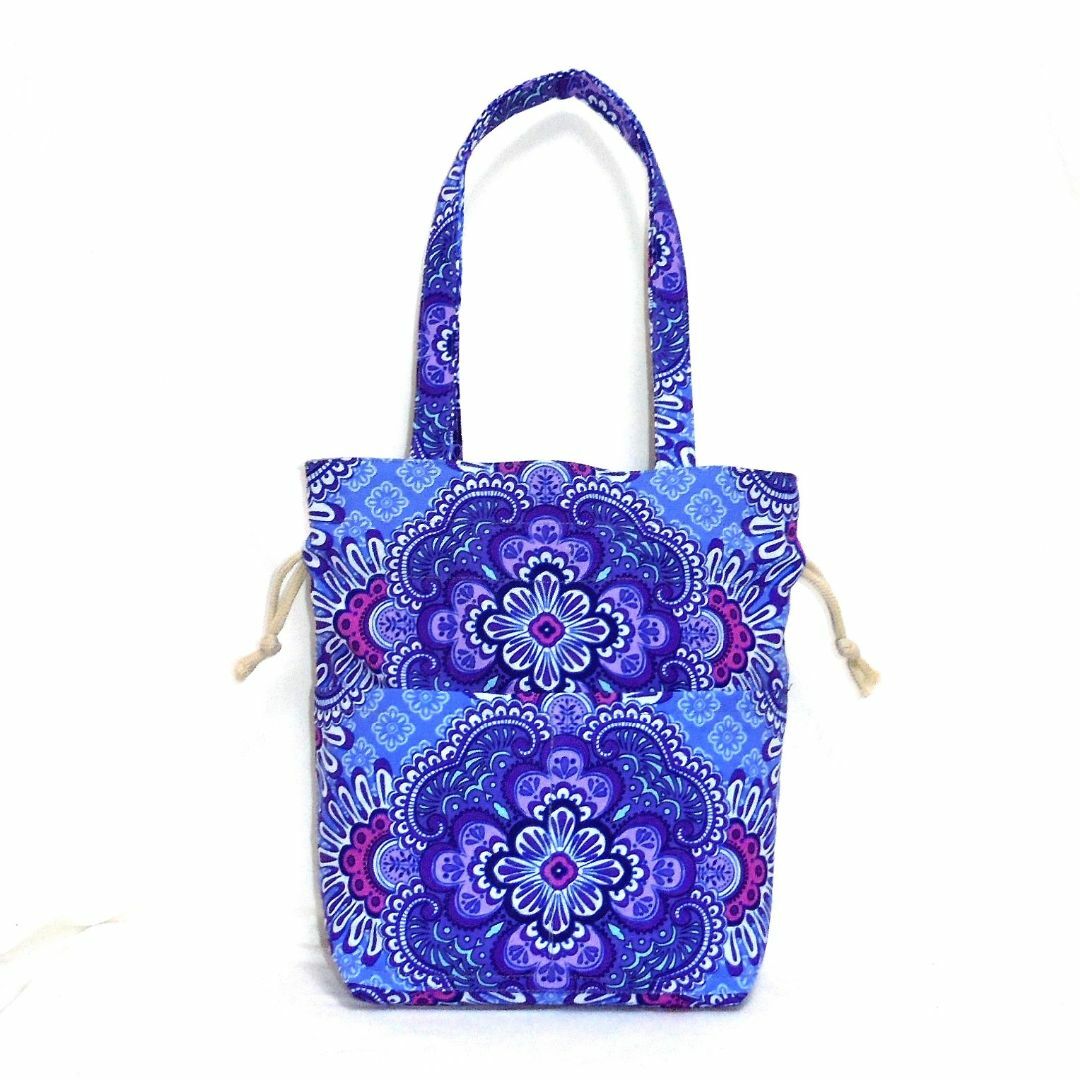 Vera Bradley(ヴェラブラッドリー)の◆ヴェラブラッドリー◆Vera Bradley【L◆外ポケ②持ち手付き巾着バッグ ハンドメイドのファッション小物(バッグ)の商品写真