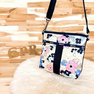 レスポートサック(LeSportsac)の【レスポートサック】エッセンシャル フラワー花柄 ショルダーバッグ ベージュ×紺(ショルダーバッグ)