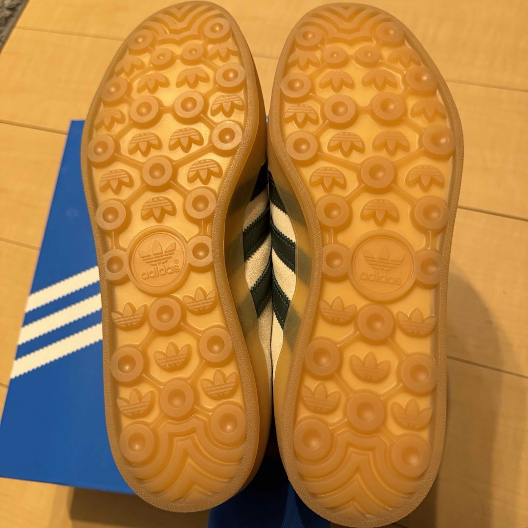 adidas(アディダス)のadidas Gazelle indoor ガゼル インドア IH7502 メンズの靴/シューズ(スニーカー)の商品写真