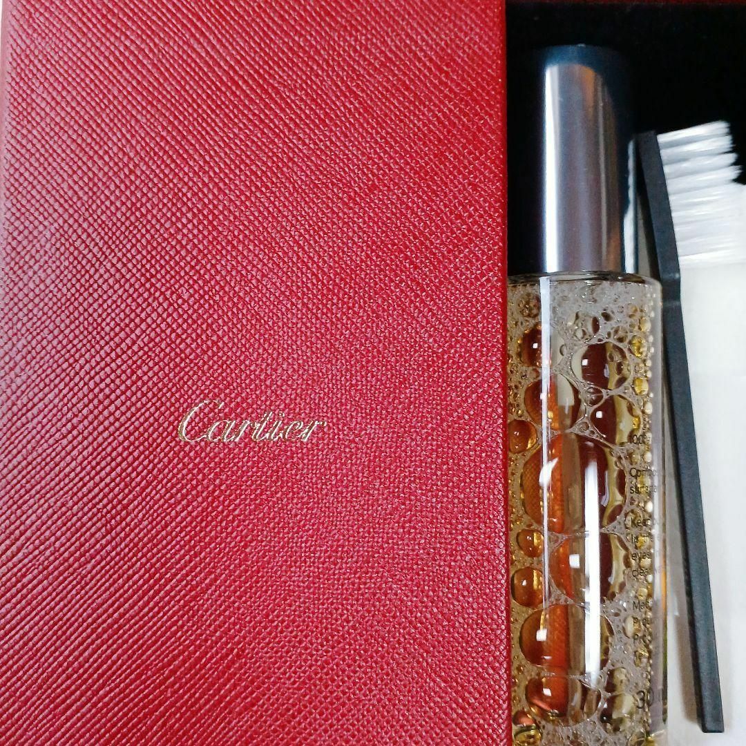 Cartier(カルティエ)の【未使用品❤️】Cartier カルティエ　ジュエリーローションセット赤ケース付 レディースのアクセサリー(その他)の商品写真