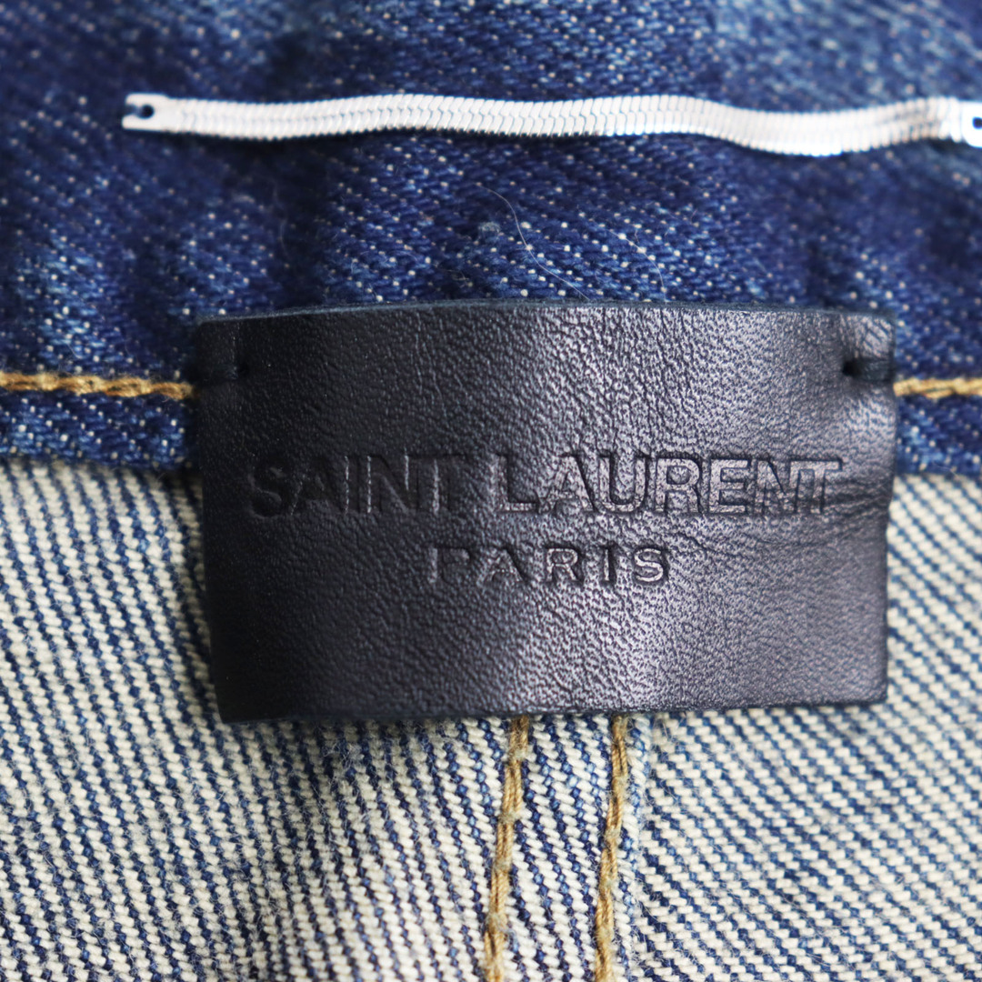 Saint Laurent(サンローラン)の【ドンドン見直し】美品 SAINT LAURENT PARIS サンローランパリ 2020年製 622876 Y507R レザーパッチ付き USED加工 デニムパンツ/ジーンズ インディゴブルー 28 日本製 正規品 メンズ メンズのパンツ(デニム/ジーンズ)の商品写真