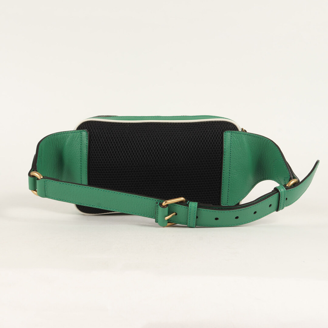 Gucci(グッチ)の美品 GUCCI グッチ adidas アディダス トレフォイルロゴ ボディバック TREFOIL LOGO BODY BAG 722141 クロス ショルダー ウエスト グリーン イタリア製 ブランド コラボ カバン【メンズ】【中古】 メンズのバッグ(ボディーバッグ)の商品写真