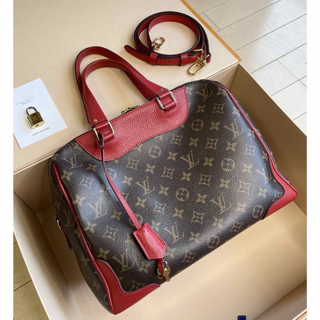 LOUIS VUITTON(ルイヴィトン)のLouis Vuitton Letero モノグラム ハンドバッグ レッド レディースのバッグ(ハンドバッグ)の商品写真