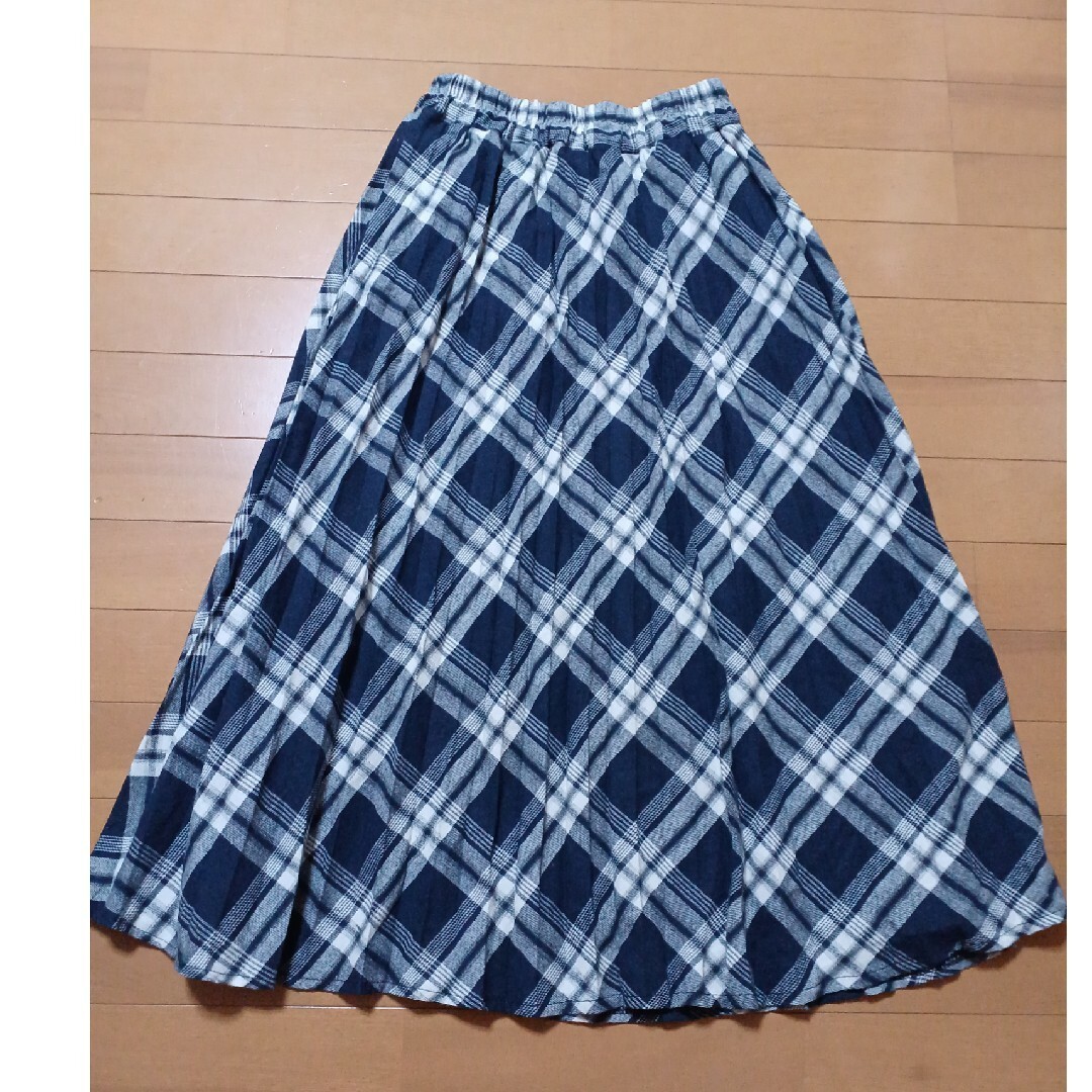 チェック柄のプリーツスカート レディースのスカート(ひざ丈スカート)の商品写真