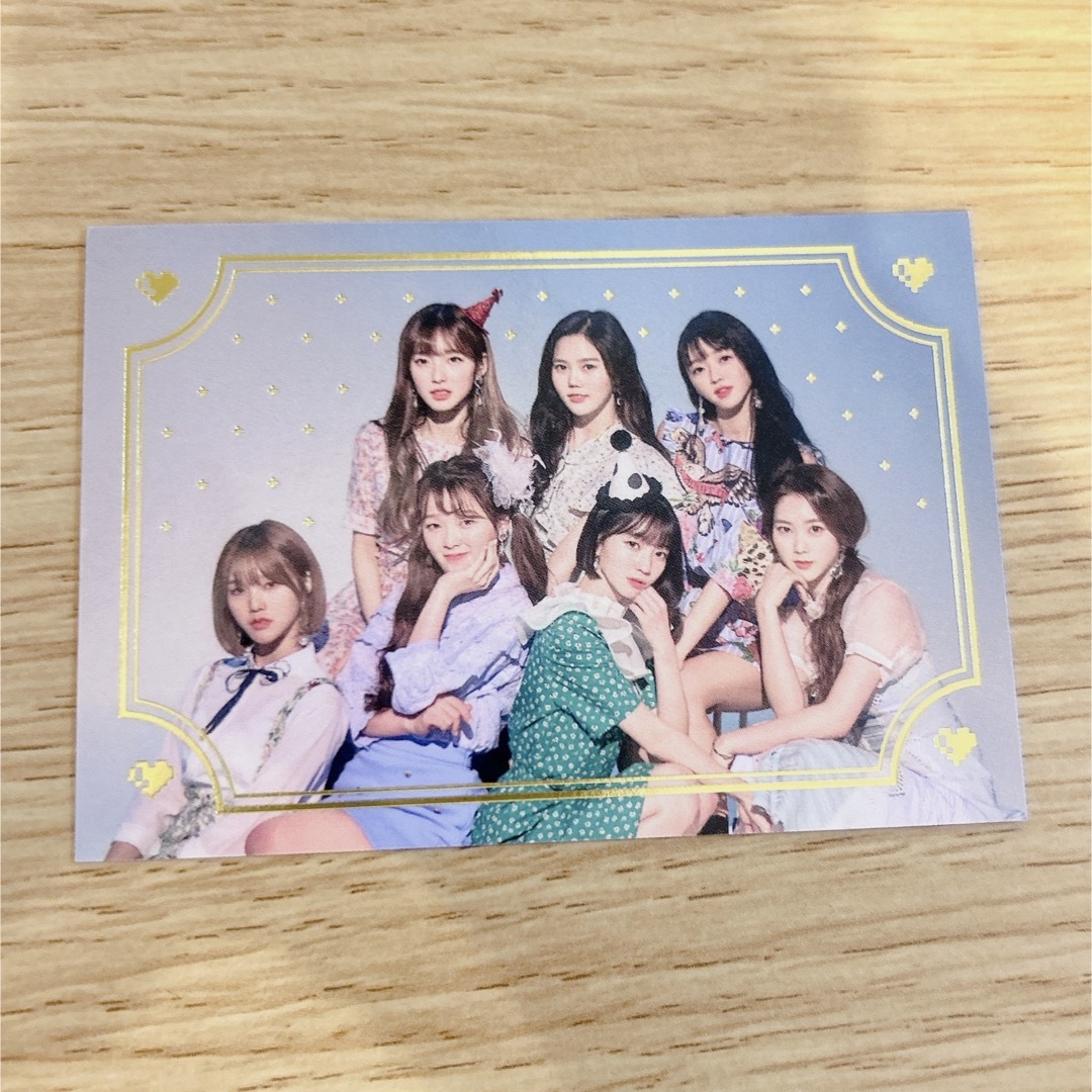 ohmygirlバナナ　リミテッドカード エンタメ/ホビーのタレントグッズ(アイドルグッズ)の商品写真