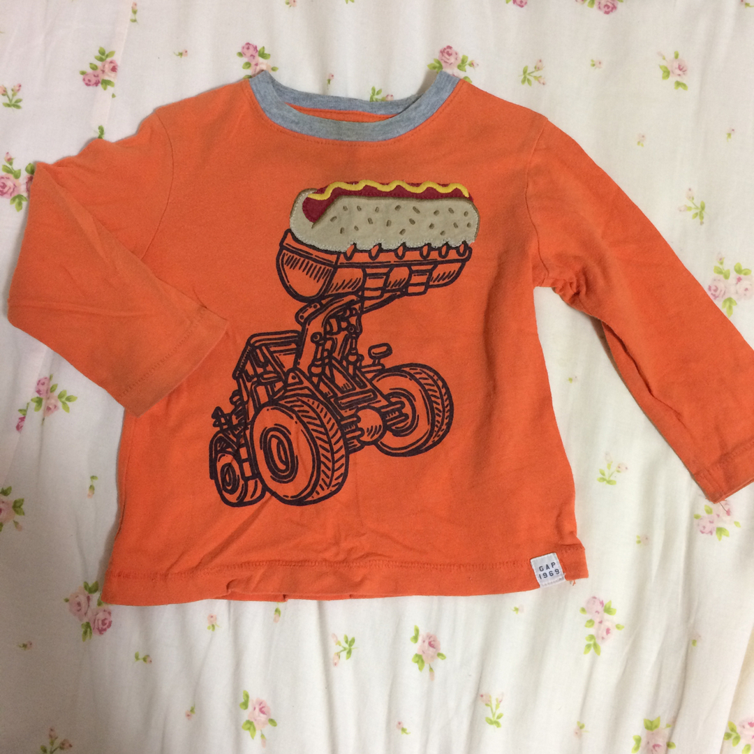 babyGAP(ベビーギャップ)のベビーGAP  サイズ 80 上着 シャツ 長袖 キッズ/ベビー/マタニティのベビー服(~85cm)(シャツ/カットソー)の商品写真