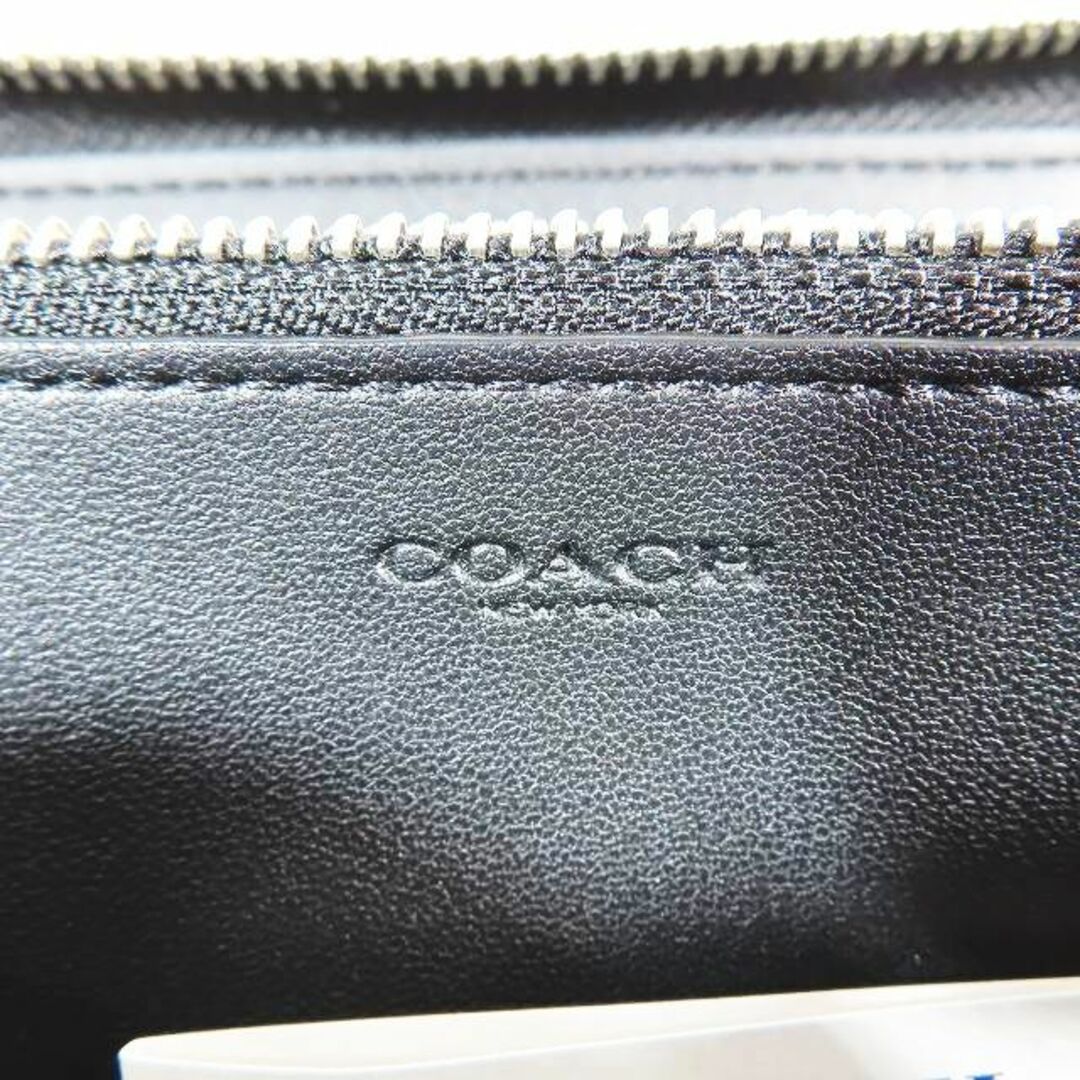 COACH(コーチ)のCOACH アコーディオン ジップ ウォレット・ピロー キルティング 財布 黒 レディースのファッション小物(財布)の商品写真