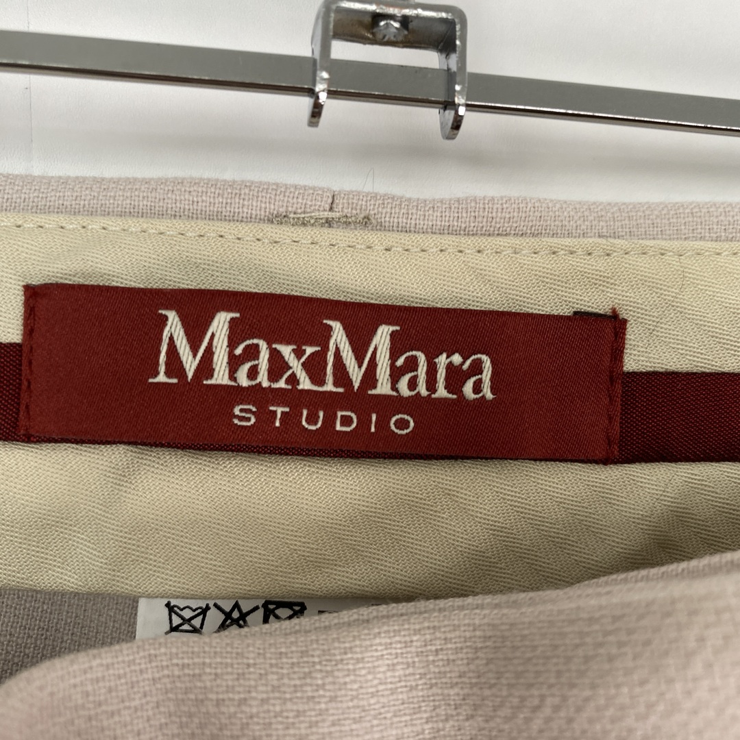 Max Mara(マックスマーラ)の【マックスマーラ　パンツ　シンプル　ワンカラー　ベージュ　古着】 メンズのパンツ(スラックス)の商品写真