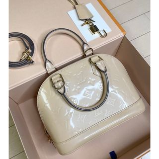 miumiu - miumiu フラワービジュースタッズ ミニバッグの通販 by