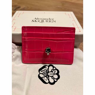 アレキサンダーマックイーン(Alexander McQueen)のALEXANDER MCQUEEN レザー カードケース　名刺入れ　ピンク(名刺入れ/定期入れ)