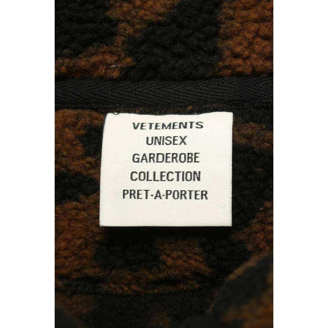 VETEMENTS(ヴェトモン)のヴェトモン  UE51JA200L レオパード柄ジップアップフリースブルゾン メンズ XS メンズのジャケット/アウター(ブルゾン)の商品写真