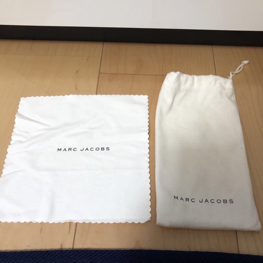 MARC JACOBS(マークジェイコブス)のMarc jacobs サングラス レディースのファッション小物(サングラス/メガネ)の商品写真