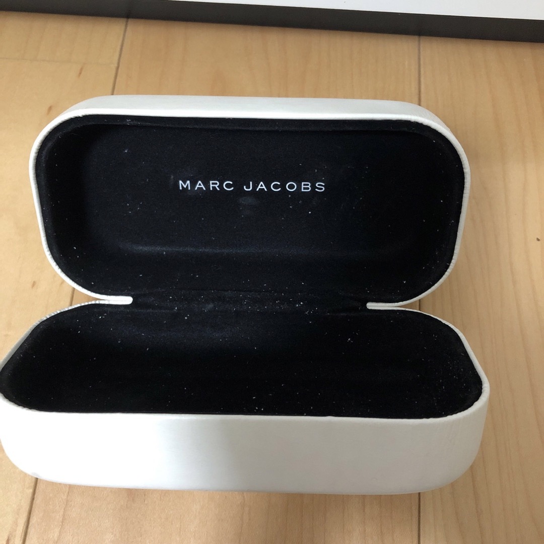 MARC JACOBS(マークジェイコブス)のMarc jacobs サングラス レディースのファッション小物(サングラス/メガネ)の商品写真
