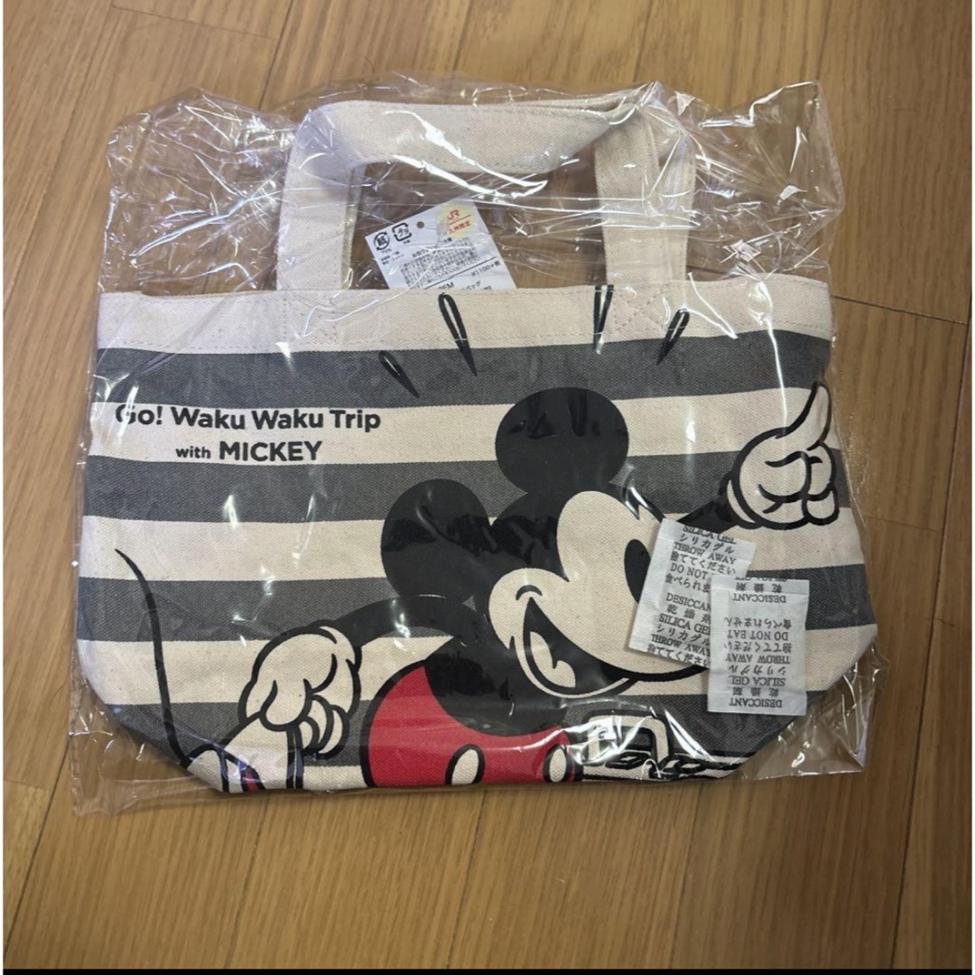 Disney(ディズニー)の『Go! Waku Waku Trip with MICKEY』　ランチバック エンタメ/ホビーのおもちゃ/ぬいぐるみ(キャラクターグッズ)の商品写真