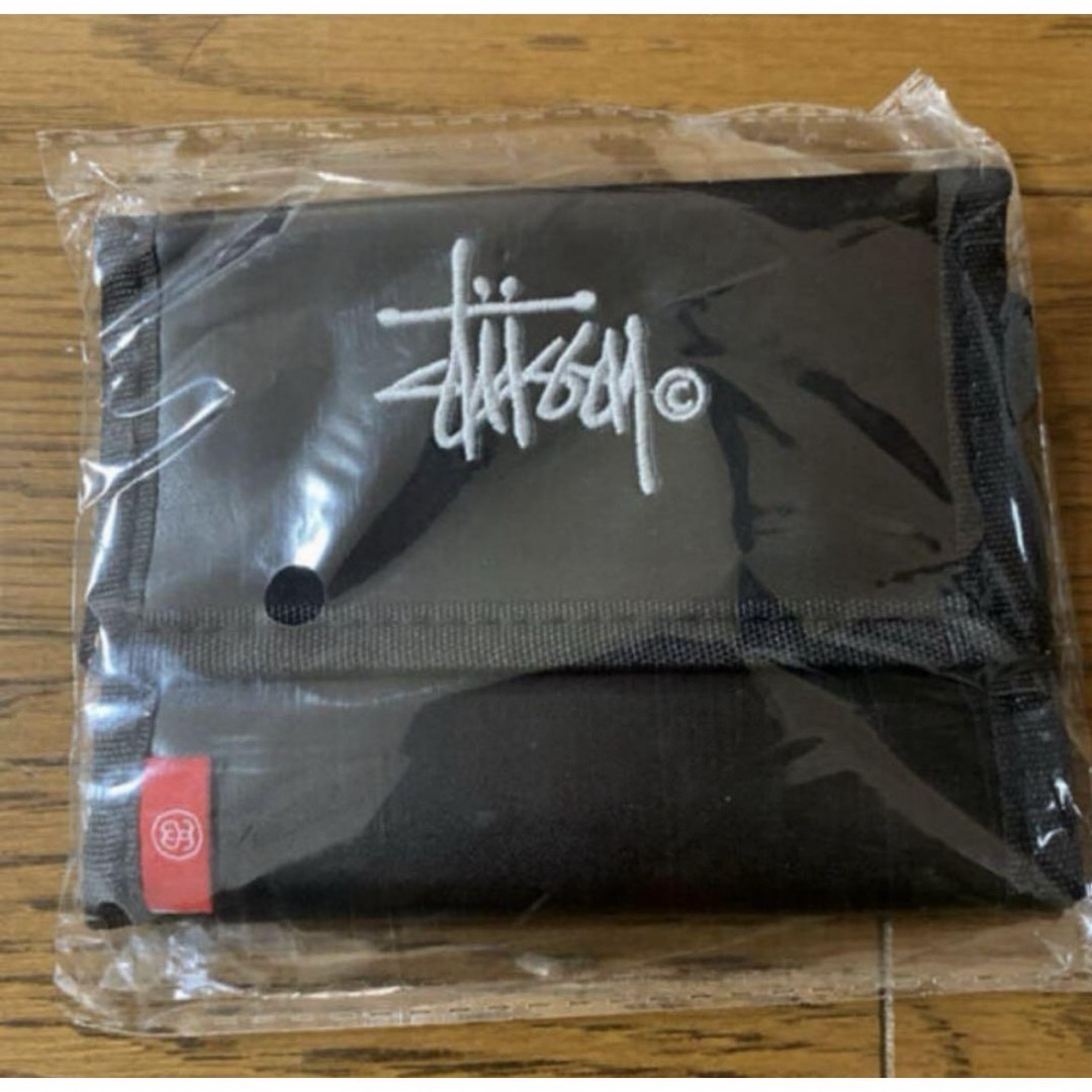 STUSSY(ステューシー)の【2点セット】STUSSY（ステューシー）ミニショルダーバッグ&財布 メンズのバッグ(ショルダーバッグ)の商品写真