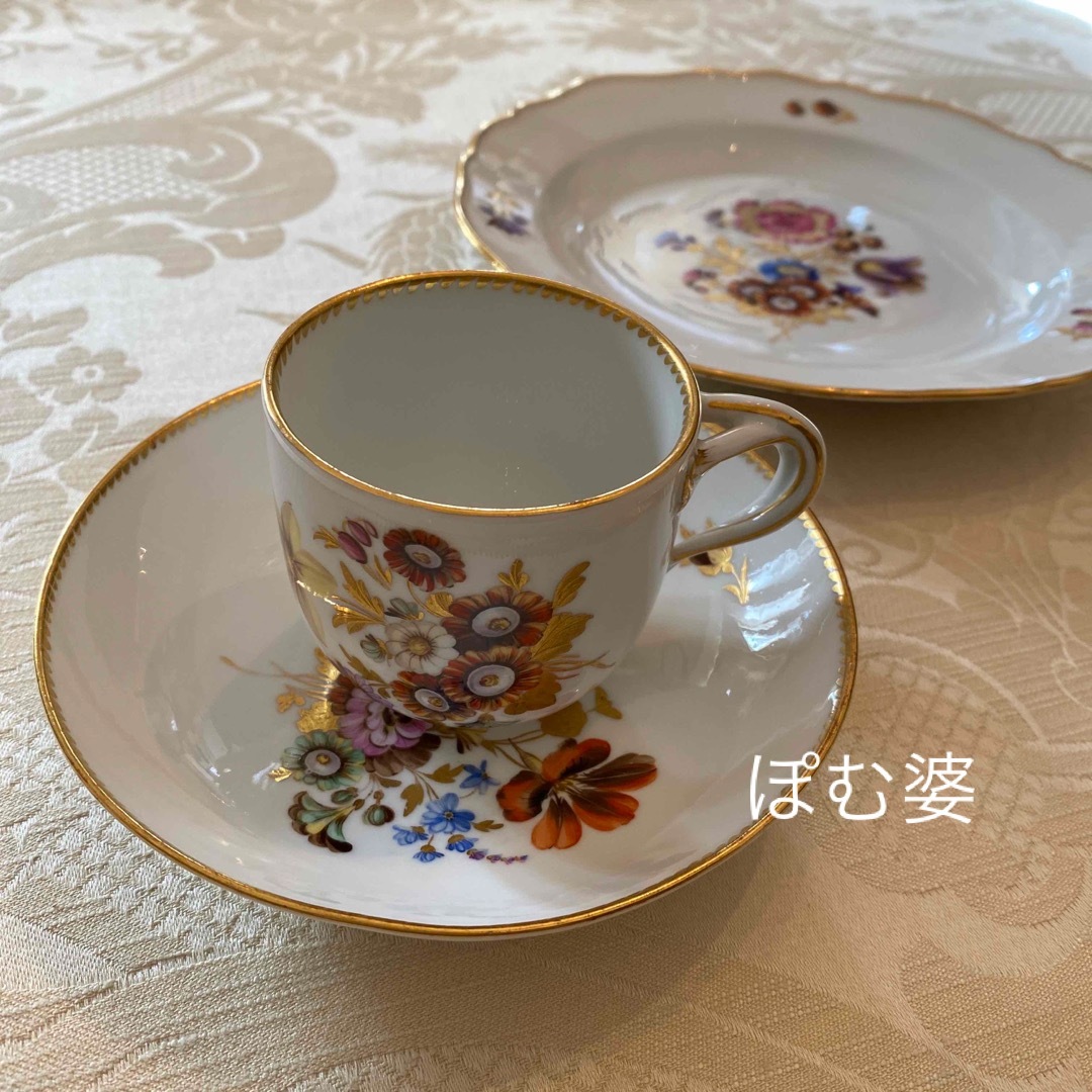 MEISSEN(マイセン)の【古マイセン】金彩 セピア「マルコリーニの花と金の葉」カップ＆ソーサー＋中皿 インテリア/住まい/日用品のキッチン/食器(食器)の商品写真