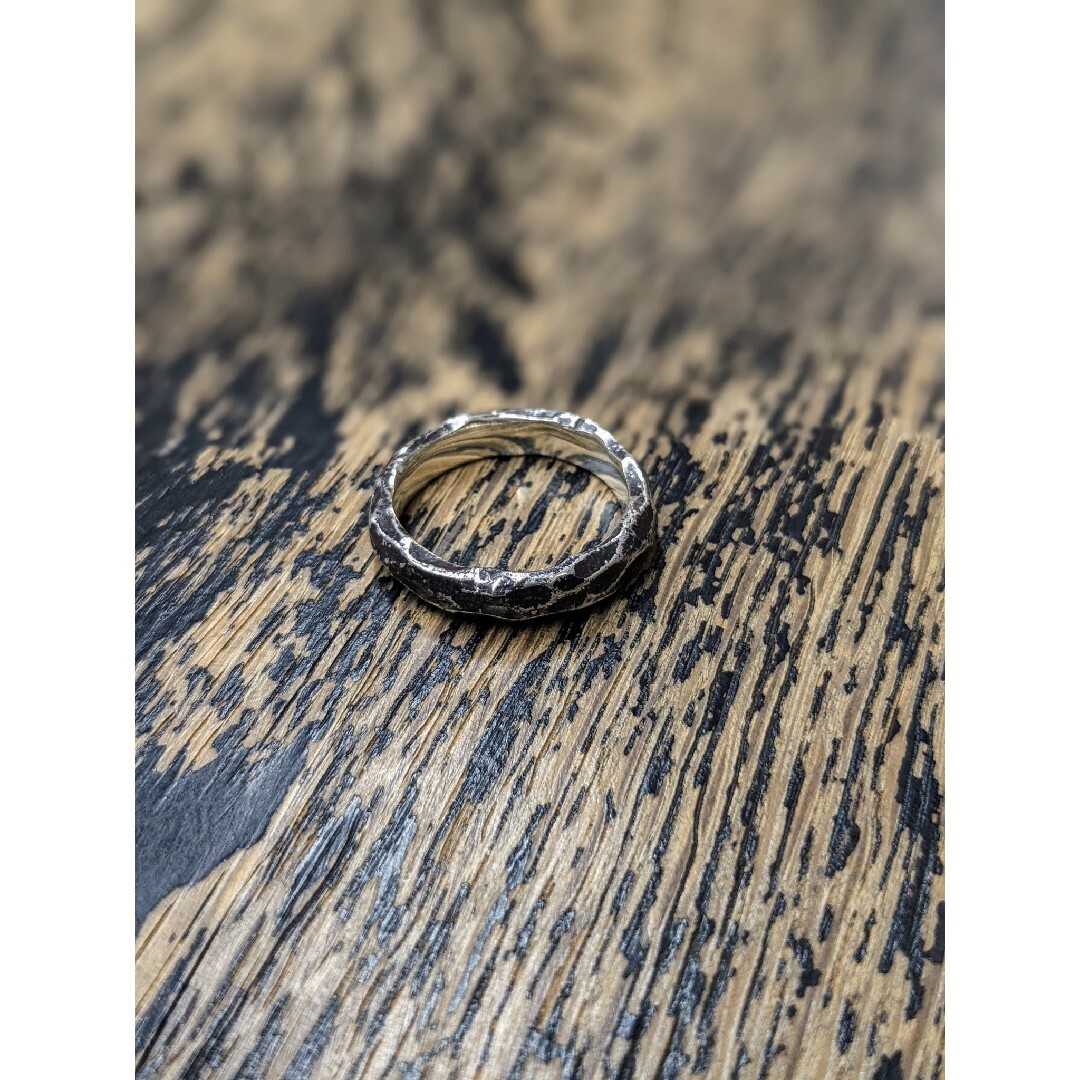 BEAMS(ビームス)のDEKOBOKO SILVER RING メンズのアクセサリー(リング(指輪))の商品写真