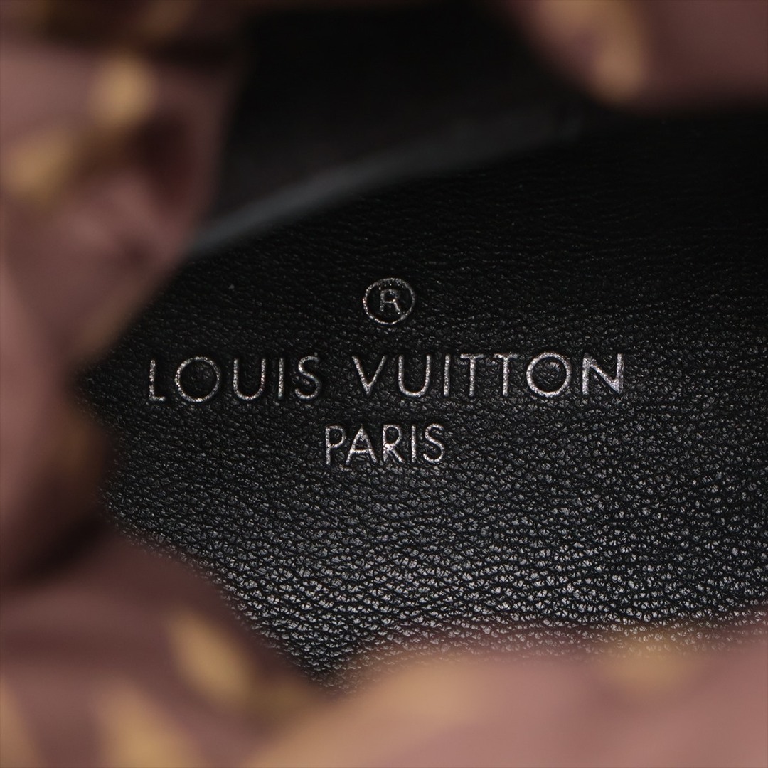 LOUIS VUITTON(ルイヴィトン)のヴィトン ピローライン ナイロン×レザー 38 ブラック×ブラウン レディ レディースの靴/シューズ(ブーツ)の商品写真