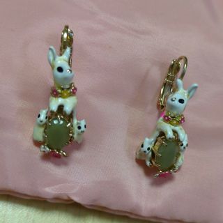 ウサギの可愛いピアス✨