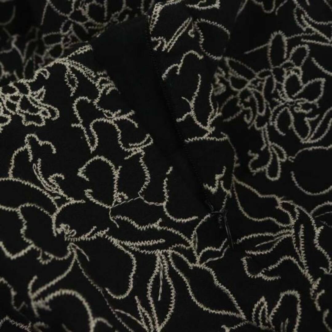 COCO DEAL(ココディール)のココディール ラインフラワー配色刺繍ハイウエストマーメイドスカート レディースのスカート(ロングスカート)の商品写真