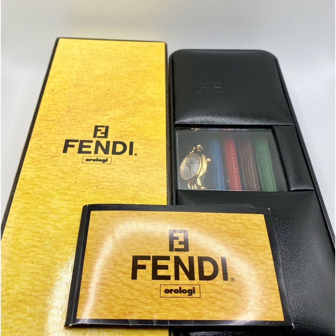 FENDI(フェンディ)のFENDI フェンディ チェンジベルトクォーツ 640L GP シルバーゴールド レディースのファッション小物(腕時計)の商品写真