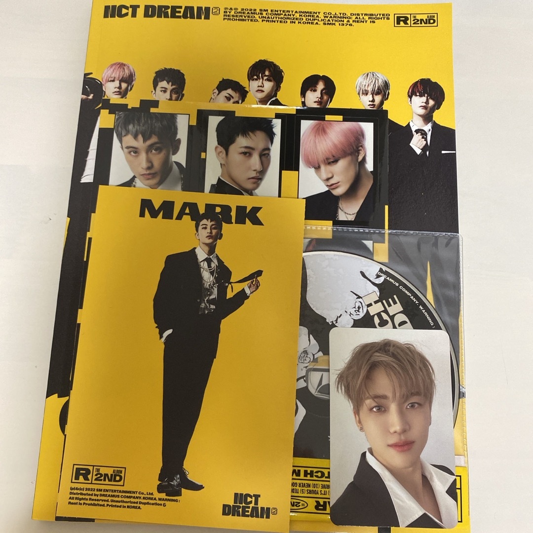 NCT(エヌシーティー)のNCT DREAM GLITCH MODE アルバム　ジェミントレカ付き エンタメ/ホビーのCD(K-POP/アジア)の商品写真