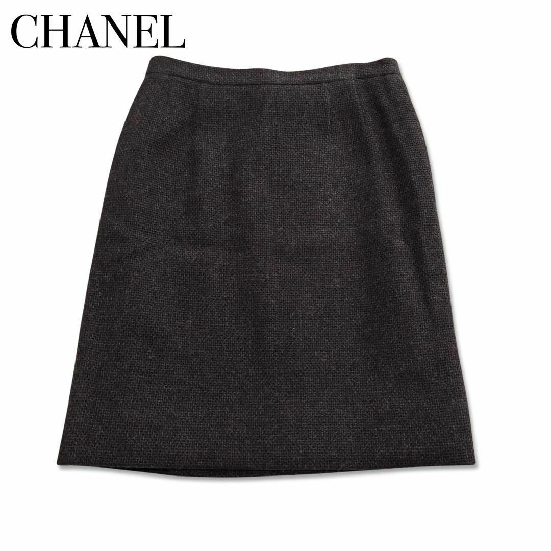 CHANEL(シャネル)のシャネル ウール100% タイト スカート サイズ44 レディース ブラウン レディースのスカート(ひざ丈スカート)の商品写真