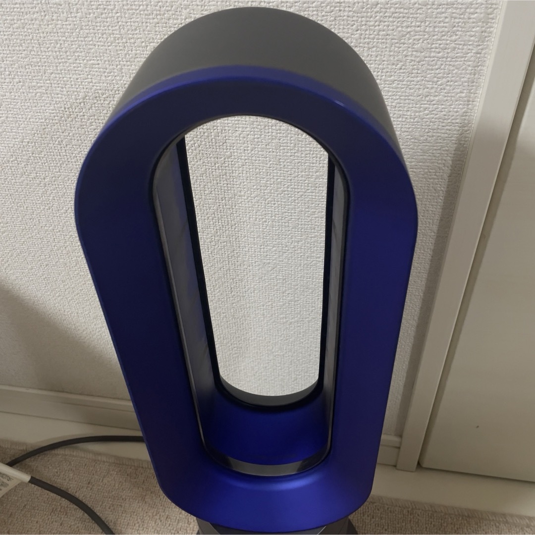 Dyson(ダイソン)のダイソン dyson AM09 セラミックファンヒーター  2015年製　 スマホ/家電/カメラの冷暖房/空調(ファンヒーター)の商品写真