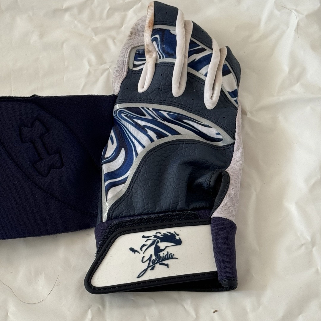UNDER ARMOUR - レッドソックス 吉田正尚 実使用 or 支給品 UNDER ARMOUR - レッドソックス 吉田正尚 実使用 or 支給品