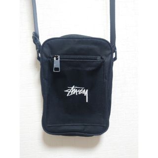 STUSSY　メッセンジャーバッグ