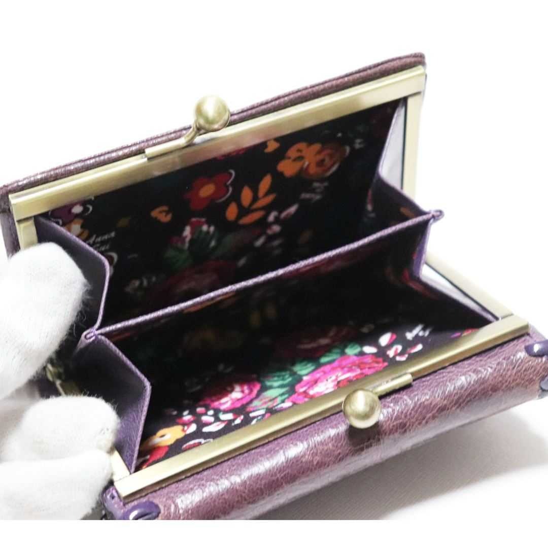 ANNA SUI(アナスイ)の《アナスイ》新品訳有 大きなバラ ヴィンテージレザー 2つ折りがま口財布 口金 レディースのファッション小物(財布)の商品写真