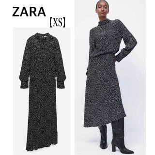 ザラ(ZARA)の【美品】ZARA プリント ロングワンピース ドット ブラック ホワイト XS(ロングワンピース/マキシワンピース)