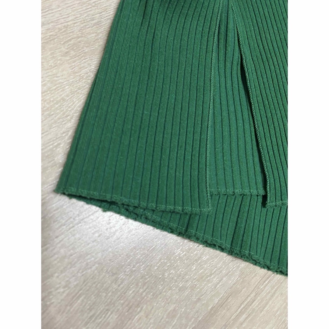 Noble(ノーブル)の▪️Noble トタンテレコタイトスカート　３８サイズ　グリーン レディースのスカート(ロングスカート)の商品写真