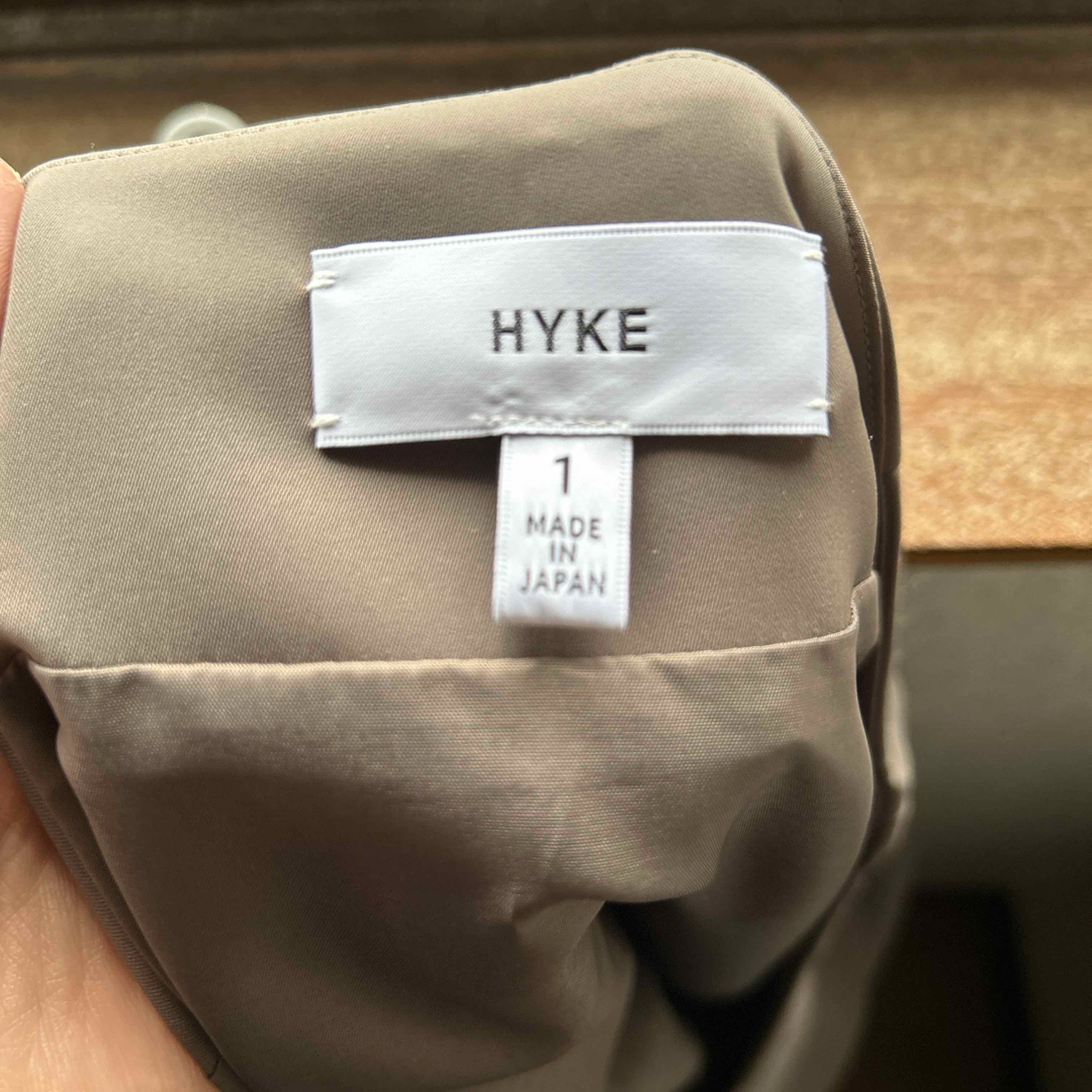 HYKE(ハイク)のHYKE デザインスカート　 レディースのスカート(ひざ丈スカート)の商品写真