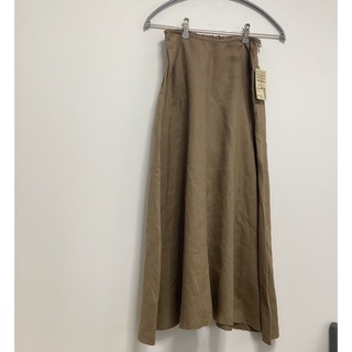 ムジルシリョウヒン(MUJI (無印良品))の無印良品　ロングスカート　フレアスカート　フレンチリネン　麻　スカート　未使用(ロングスカート)