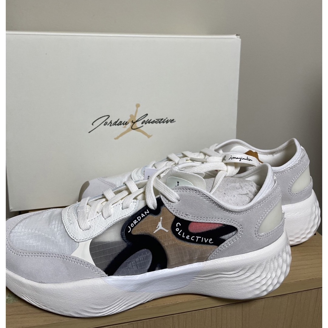 Jordan Brand（NIKE）(ジョーダン)の新品タグ付き　ナイキ ウィメンズ エアジョーダン デルタ 3 ロー ホワイト メンズの靴/シューズ(スニーカー)の商品写真