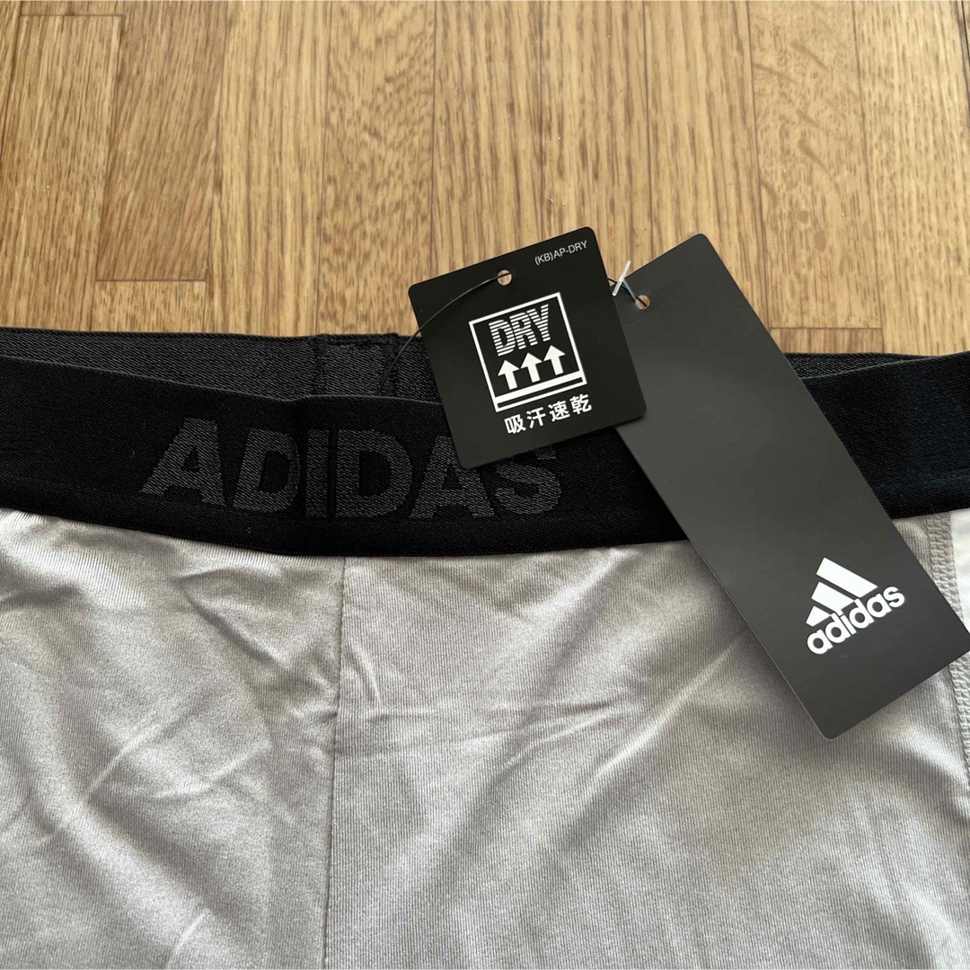 adidas(アディダス)の② adidas レディースレギンス　L    グレー　タグ付き新品未使用 レディースのレッグウェア(レギンス/スパッツ)の商品写真