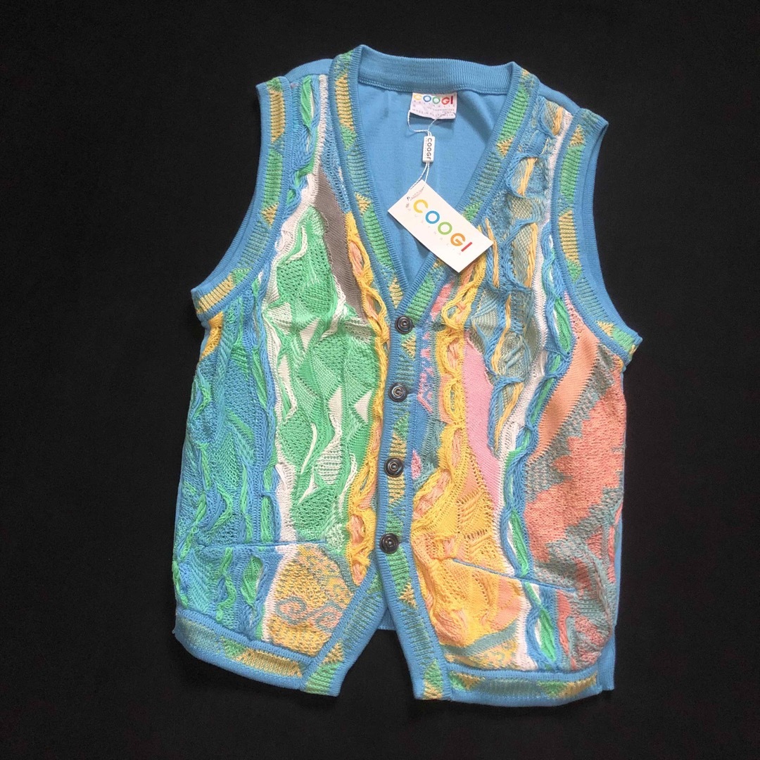 COOGI(クージー)のdeadstock coogi 3D knit vest 80s 90s old メンズのトップス(ベスト)の商品写真