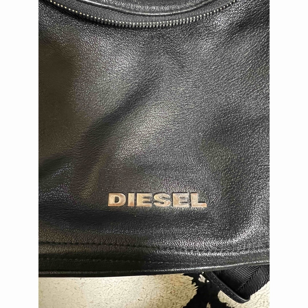 DIESEL(ディーゼル)のDIESEL ディーゼル レザー　リュック　バックパック　黒 レディースのバッグ(リュック/バックパック)の商品写真